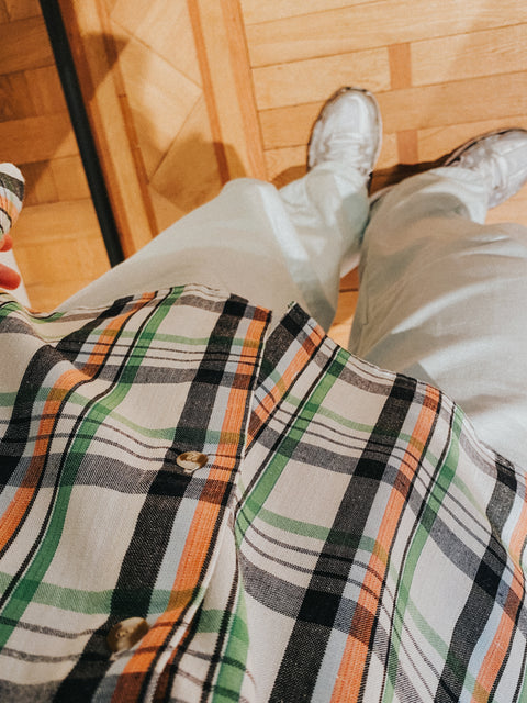 Extra sleeves shirt: pièce unique I 'La Seule Shop' (ruitpatroon in groen, oranje en donkergrijs)