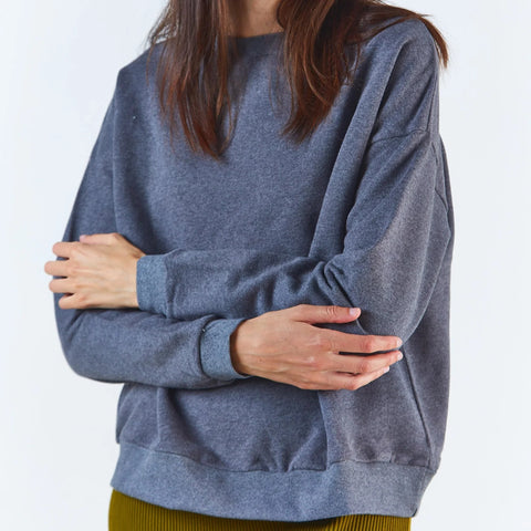 Oversized sweater uit biokatoen - antraciet (laatste L + XL)