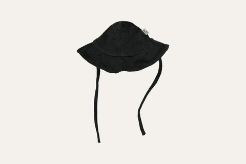 Zonnehoedje in spons 'pirate black'